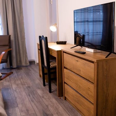 Apartament Alessia ドロベタ＝トゥルヌ・セヴェリン エクステリア 写真